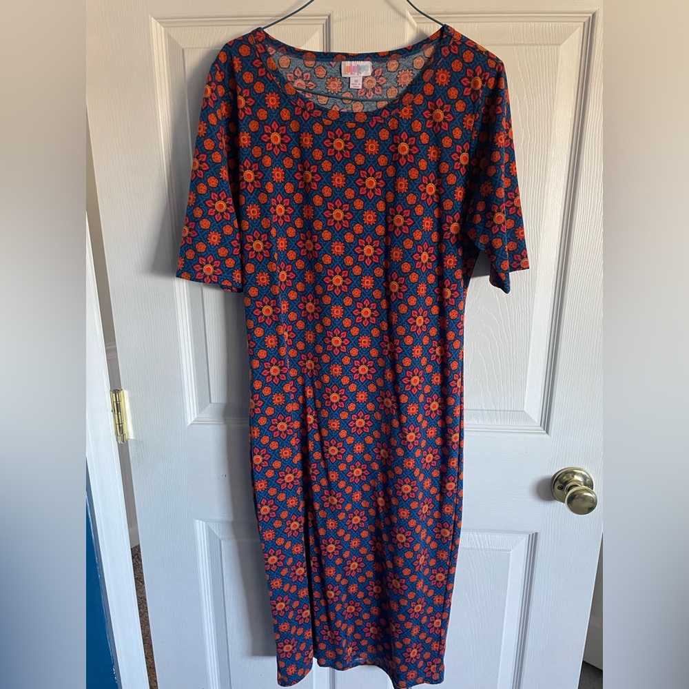 Floral LuLaRoe T-Shirt Dress